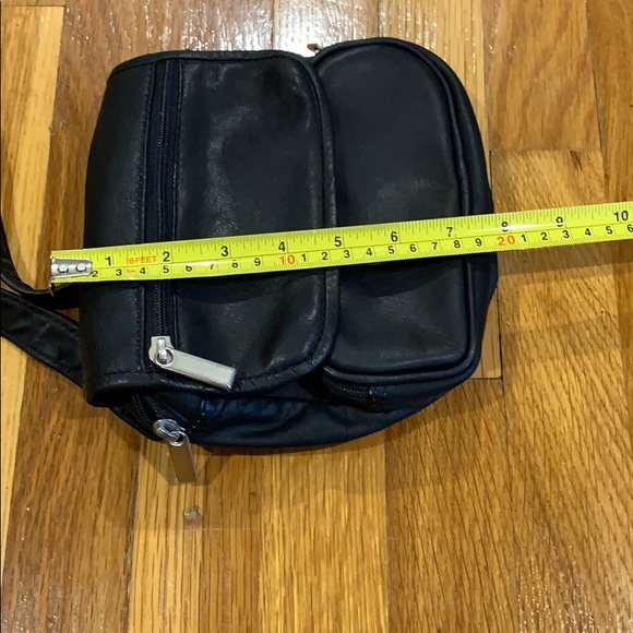 Black Leather Camera Bag - Picture 4 of 5